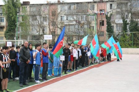 Nəsimi rayonunda futbol üzrə В«Coca-Cola Məktəbli kubokuВ»nun yarışlarına start verildi