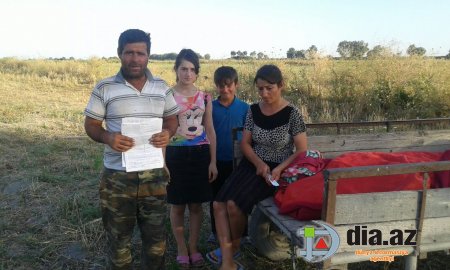 Zərdabın icra başçısı bu çoban ailəsindən nə istəyir? Zərdabın icra başçısı bu çoban ailəsindən nə istəyir?