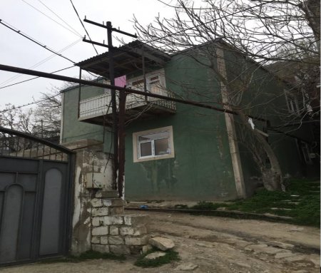 Neft kəmərlərinin mühafizə zolağında “biznes imperiyası” Neft kəmərlərinin mühafizə zolağında “biznes imperiyası”