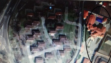 Icra başçısı villalarını satışa çıxarıb Icra başçısı villalarını satışa çıxarıb