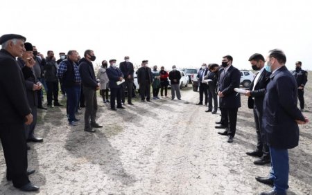 Gənc başçı camaatı müdafiə etdi, amma QANUNLARI POZDU... Gənc başçı camaatı müdafiə etdi, amma QANUNLARI POZDU...